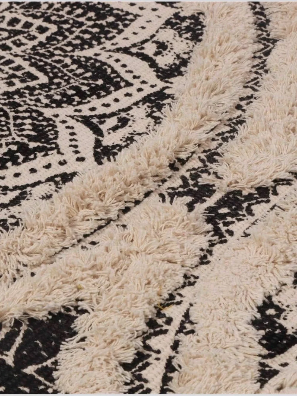 N/A tufted cotton